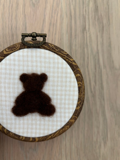 teddy on gingham