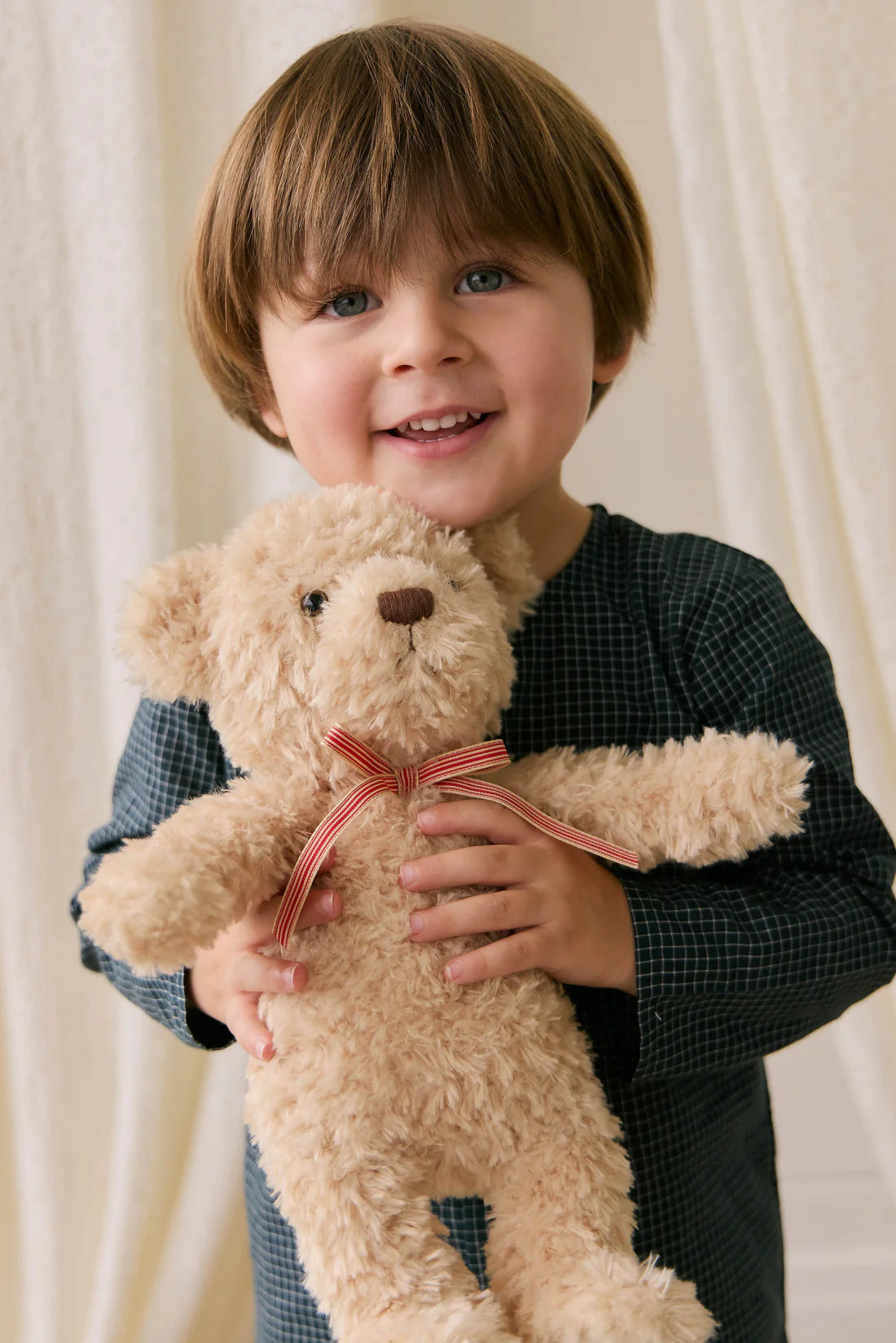 Arthur the bear - red stripe bow