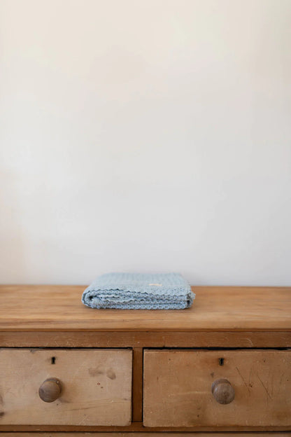 cozy waffle blanket - powder