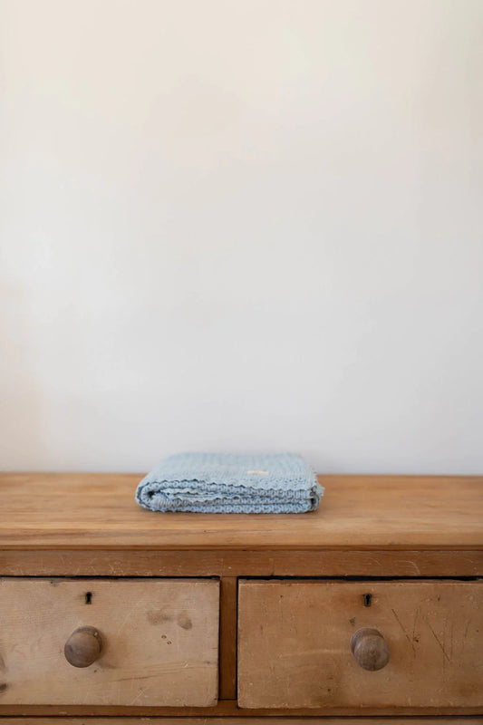 cozy waffle blanket - powder